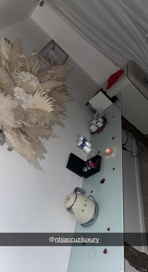 Appartement Jacuzzi Prive Avignon Kültér fotó